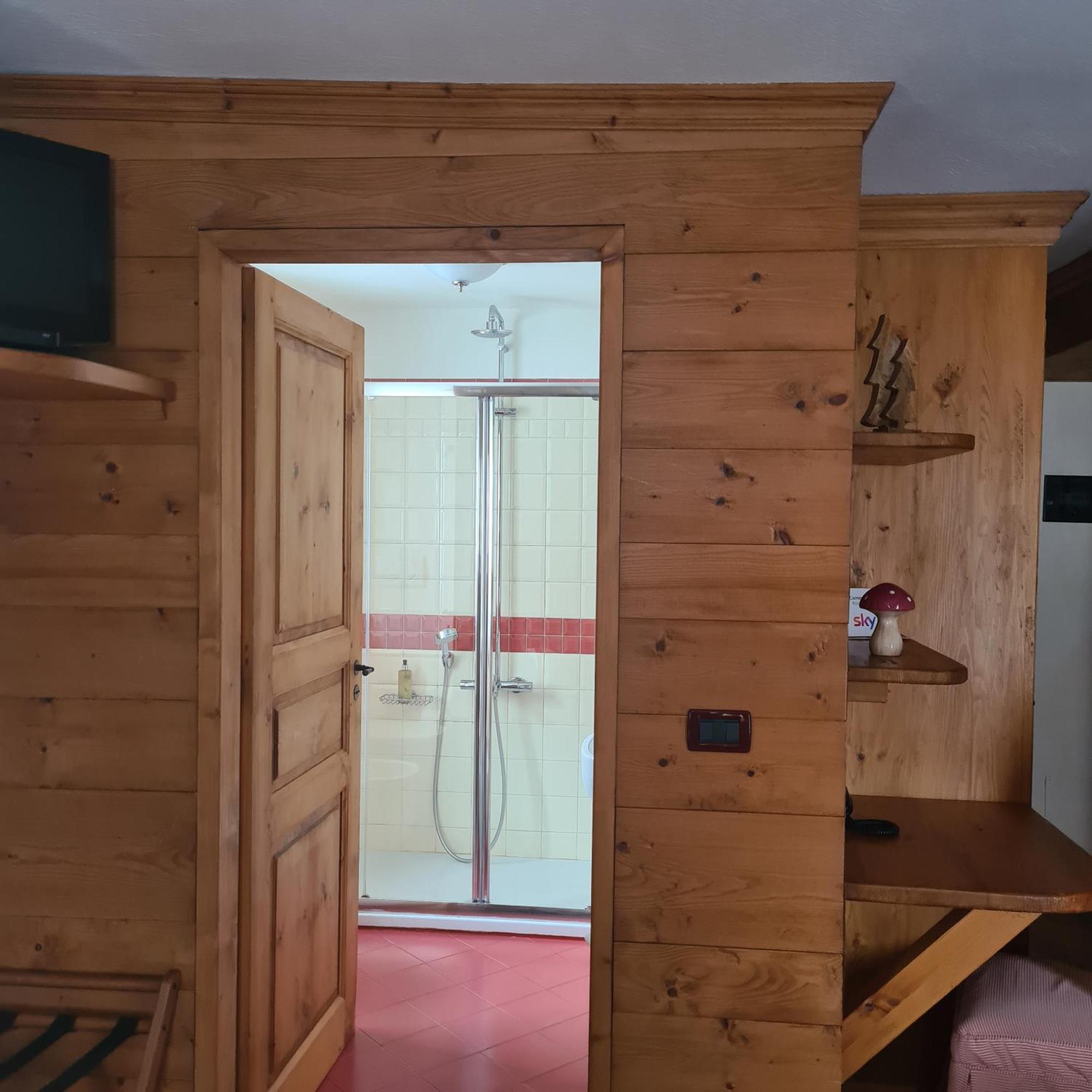 Hotel Dente Del Gigante Courmayeur Exterior photo