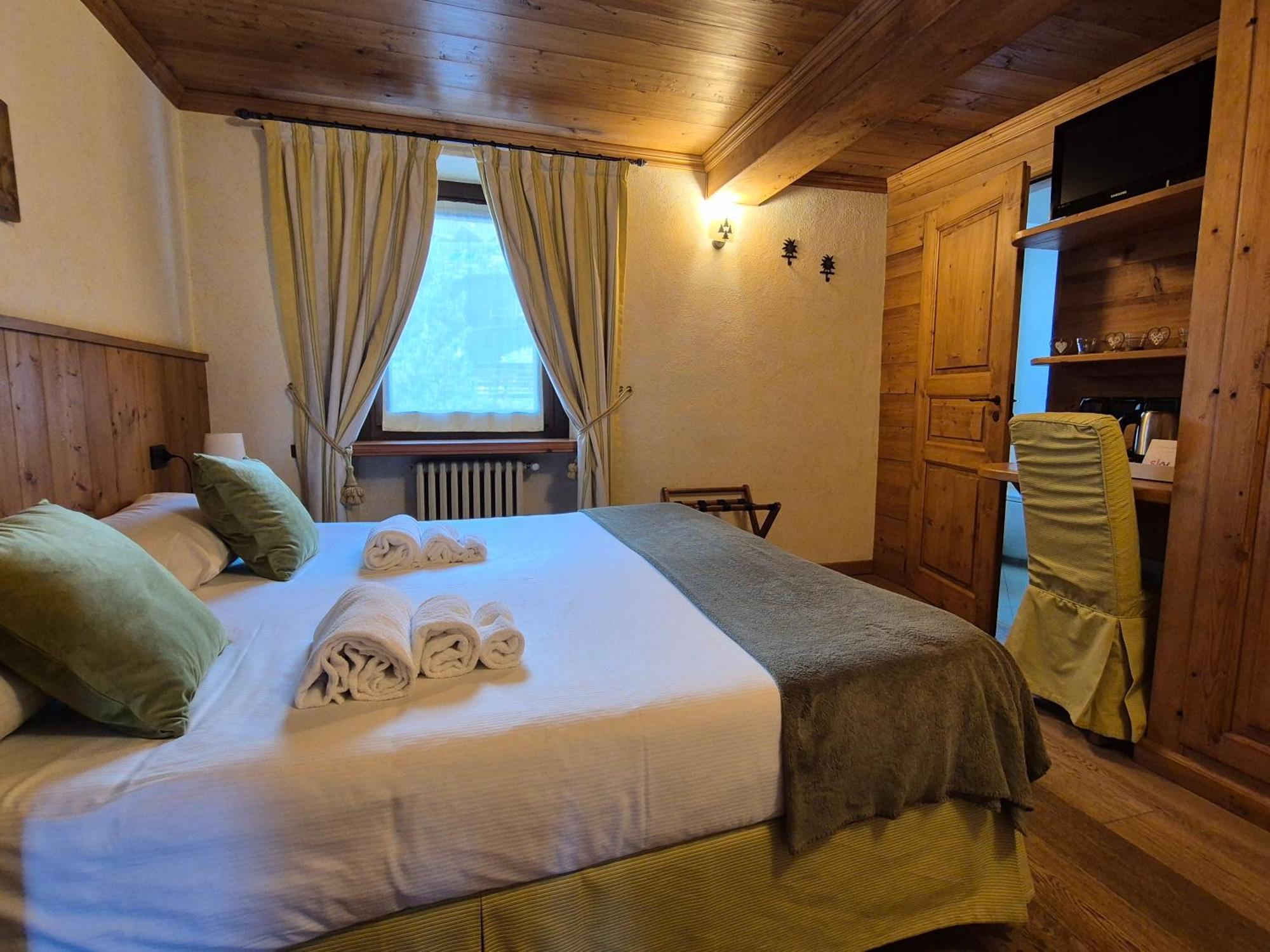 Hotel Dente Del Gigante Courmayeur Exterior photo