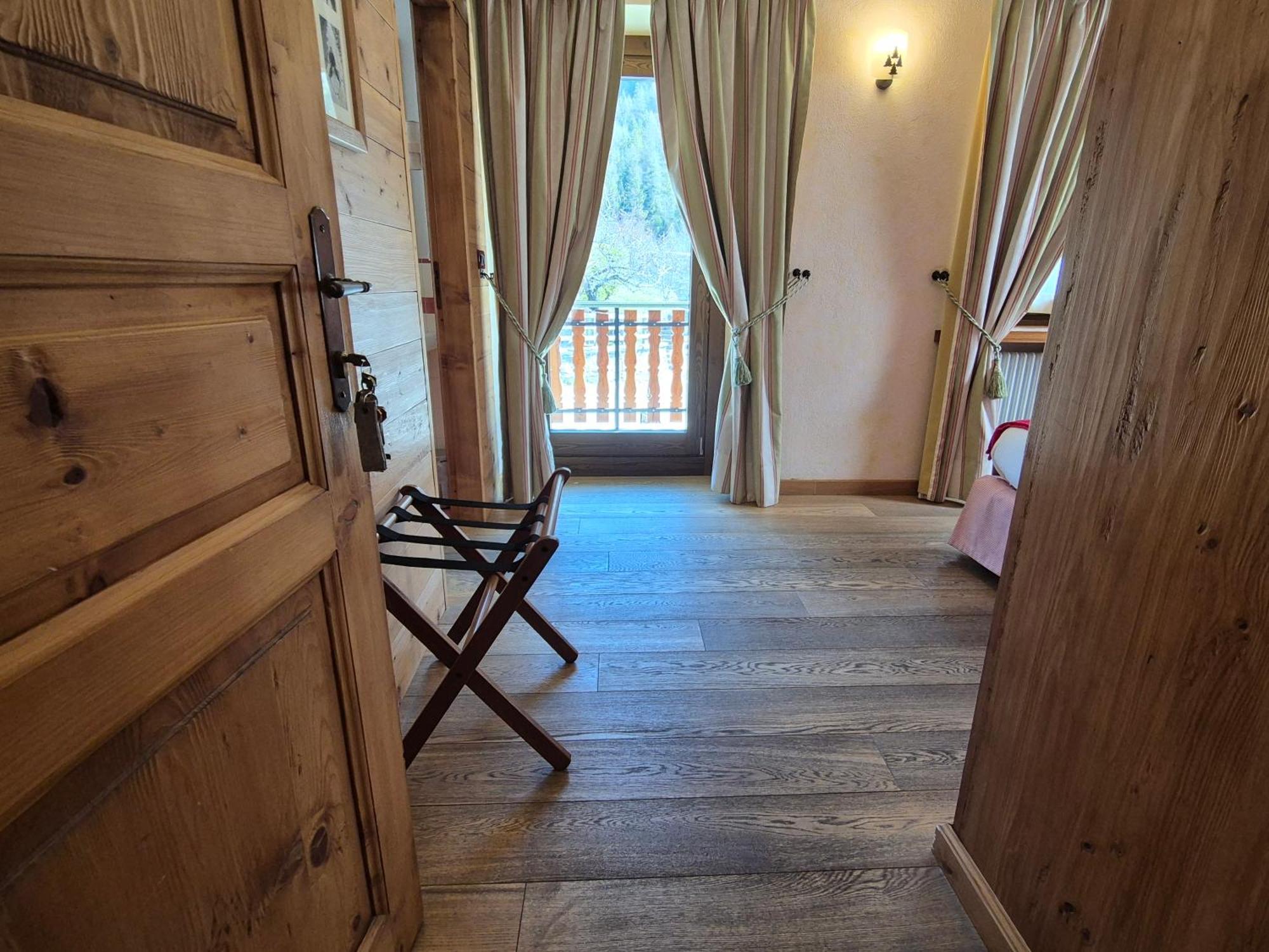 Hotel Dente Del Gigante Courmayeur Exterior photo